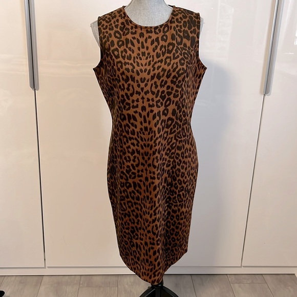 Guillaume Dresses & Skirts - GUILLAUME NWOT Sleeveless Classic Leopard Print Fitted Tank Dress, Size S